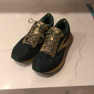 Brooks green running shoes
